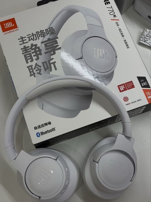 Наушники JBL Tune 770NC белый