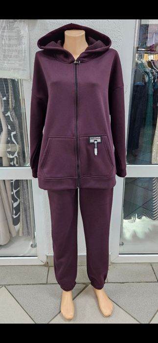 Утеплённый спортивный костюм