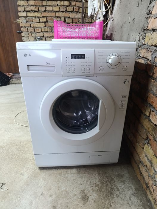 Продам стиральную машину