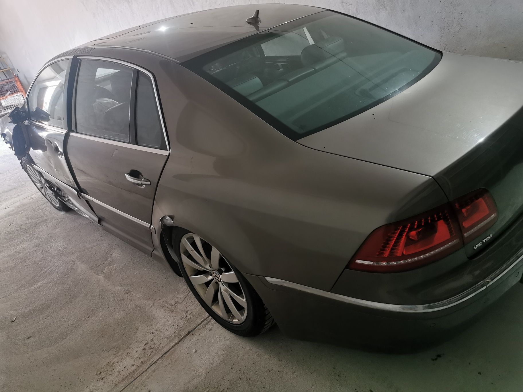 Vw Phaeton 3.0TDI  На Части