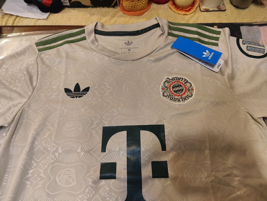 Футболна тениска Bayern Munchen Oktoberfest 25/26