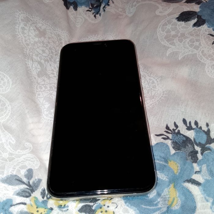 iphone x хорошим сост