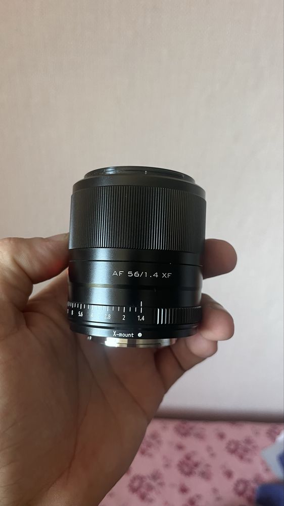 Обектив Viltrox за Fujifilm X