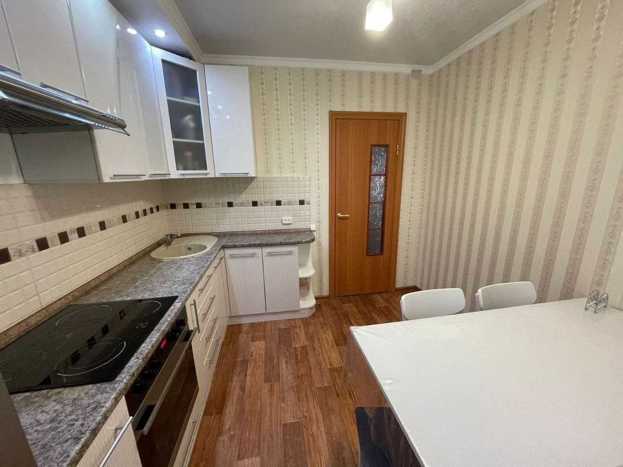 Продается 3-комн квартира улучшенной планировки по ул Гапеева д8!
