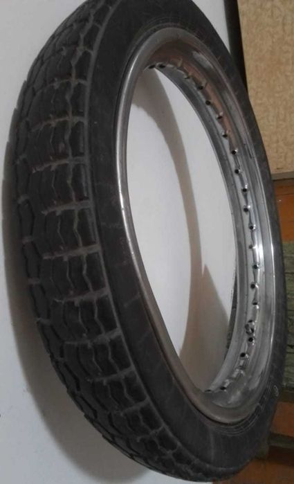 Обод с покрышкой и камерой мопед "Минск"