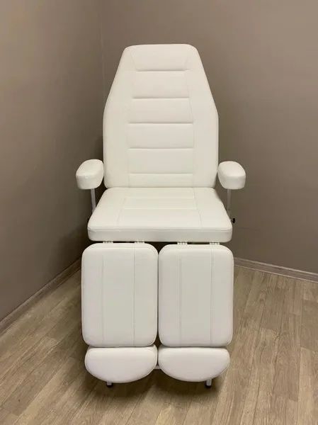 Продам кресло для педикюра