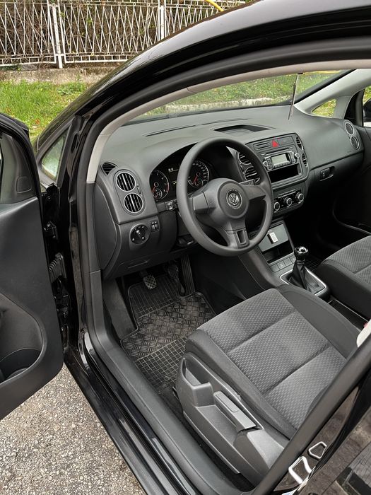 VW GOLF Plus-6/1,6/102hp