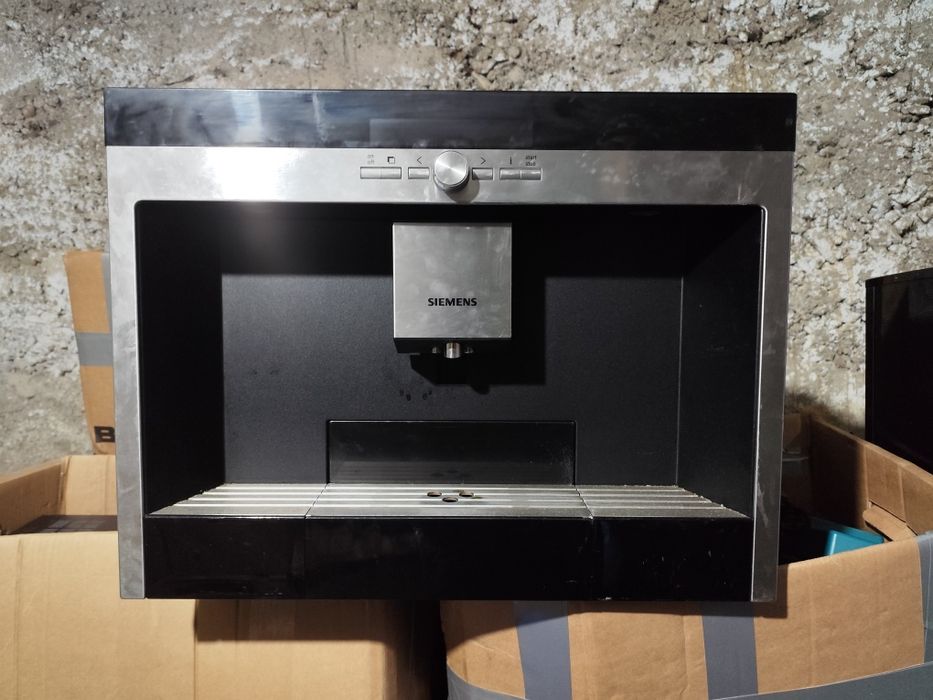 Vând – Espressor încorporabil Siemens TK76K573