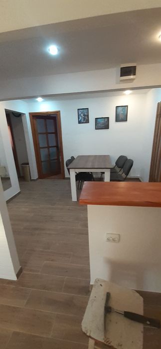 Chirie apartament 3 camere