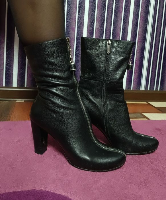 Женские осенние сапожки