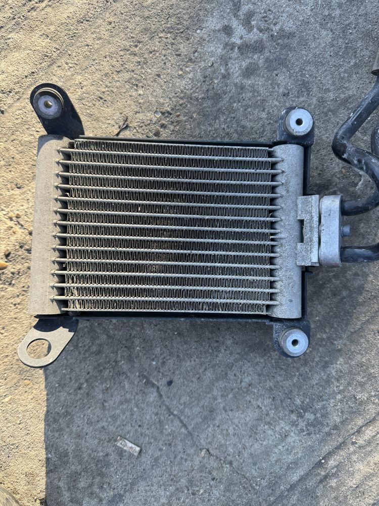 Маслен радиатор бмв ф30 335и 335их bmw f30 335i 335ix radiator