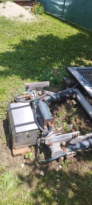 Падащ борд работещ свален от Мерцедес Спринтер