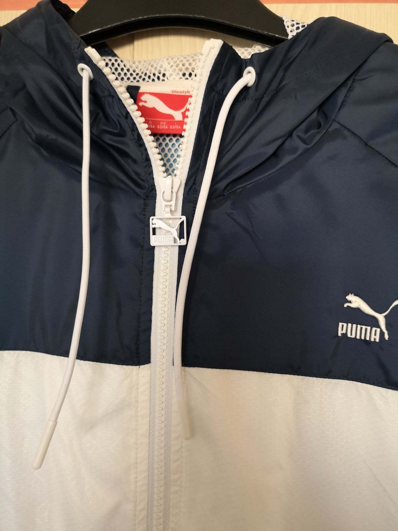 Hanorac geaca bluza sport cu gluga marca Puma originala mar L