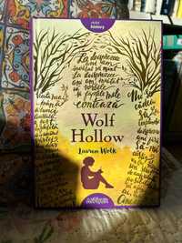 Wolf Hollow, editura Arthur