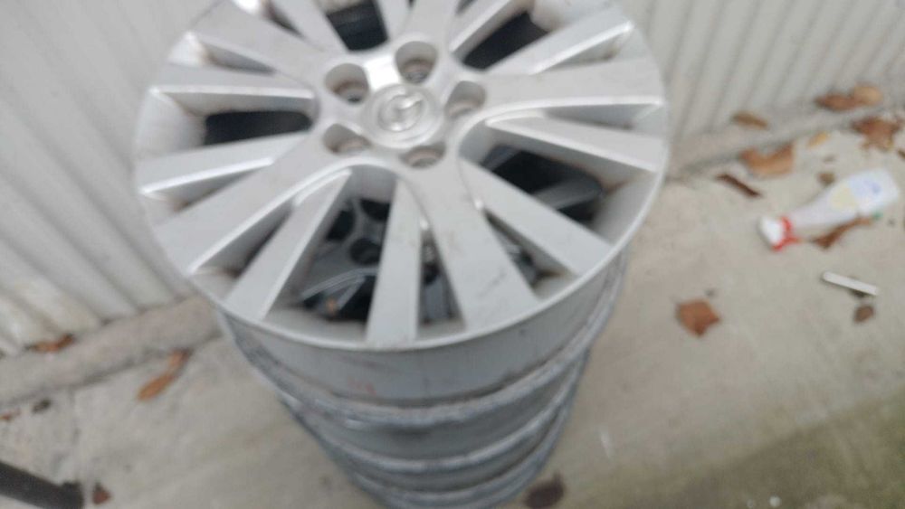 Genti aluminiu Mazda R17