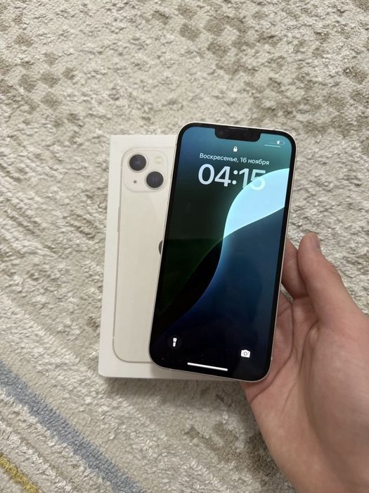 Продам  айфон 13