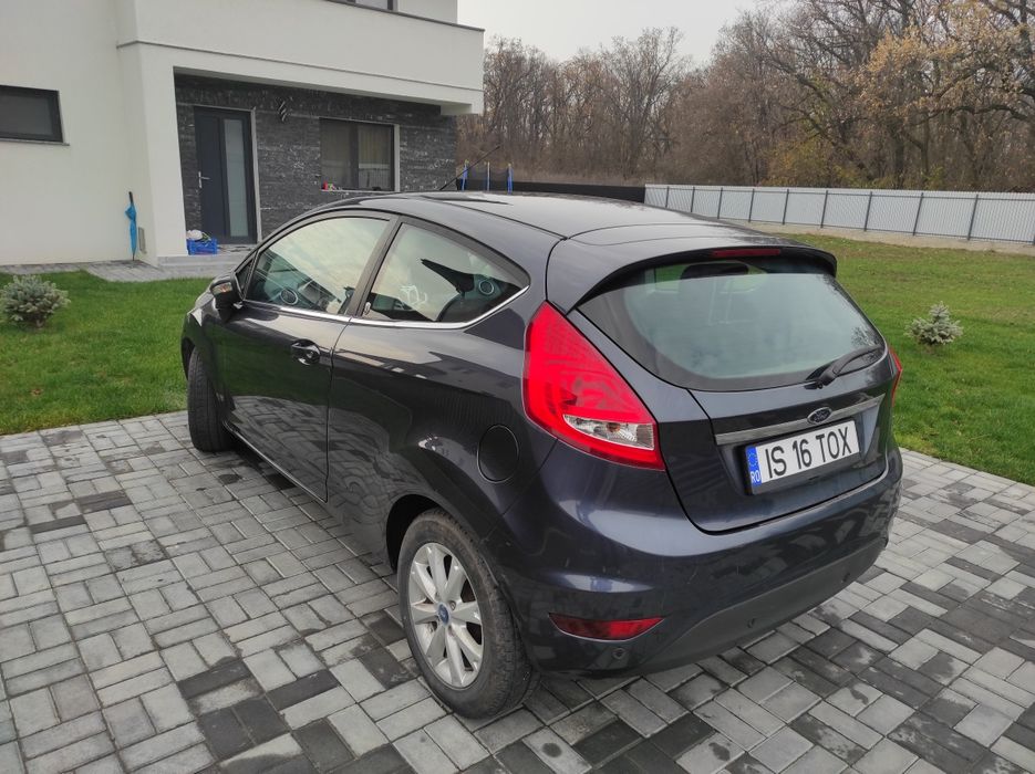 Ford Fiesta Coupe – Ghia – 1.6 Diesel 95 CP