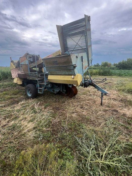 Картофелеуборочный комбайн ANNA Z-644