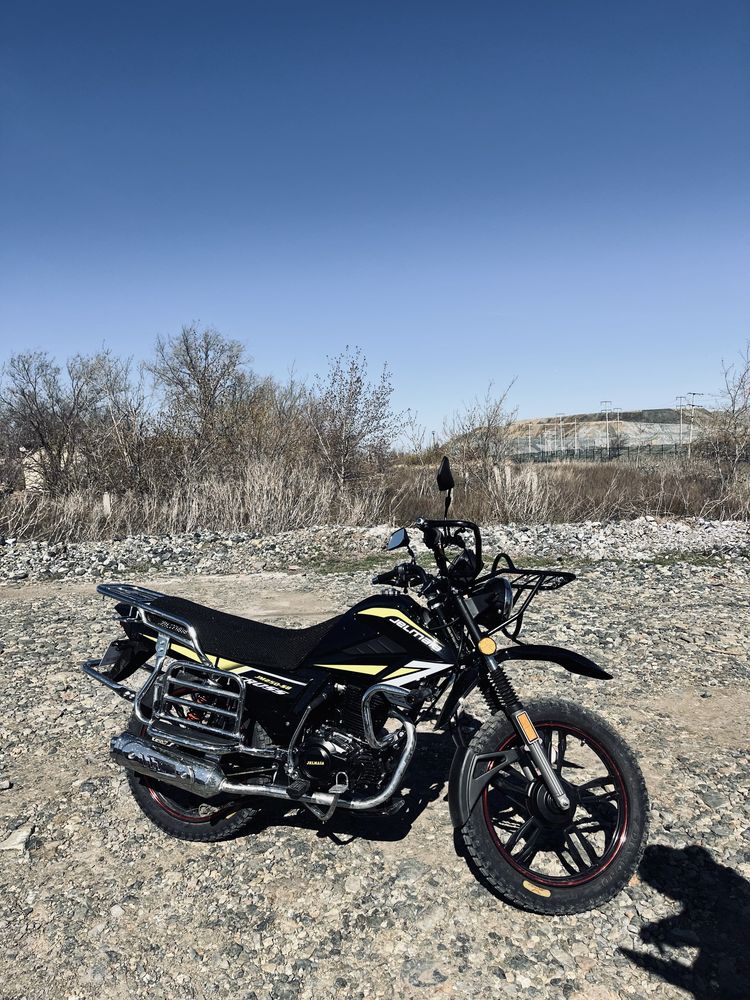 Мотоцикл Jelmaia S8 Cross