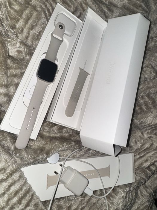 Apple watch Series 8 45мм