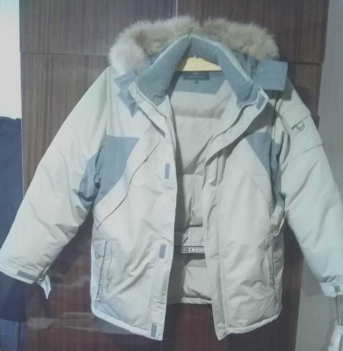 Мужская куртка натуральный пуховик 54 размер новая