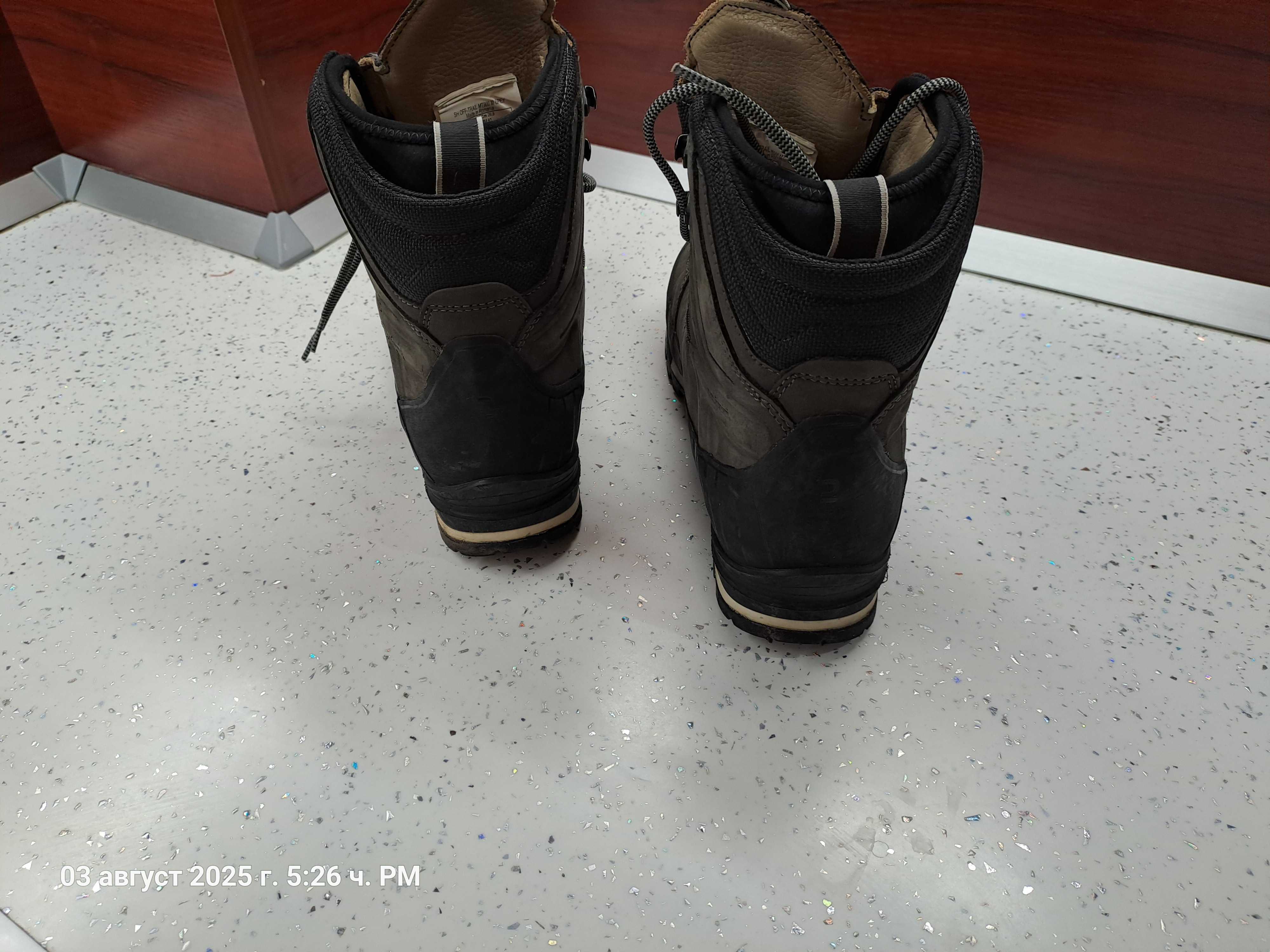 Туристически обувки Forclaz VIBRAM - MT900 MATRYX