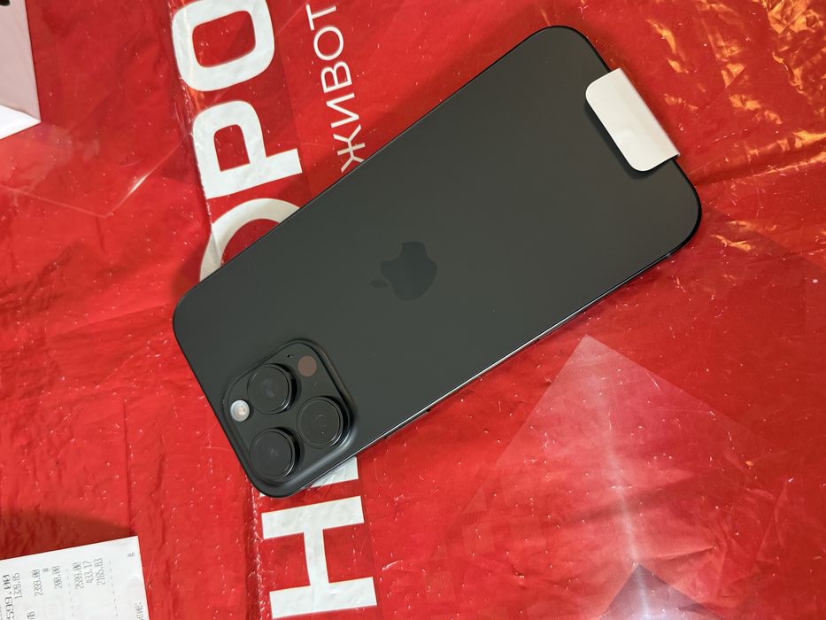 ЧИСТО НОВ 256GB iPhone 16 Pro Max Yettel Гаранция 2028г. Black