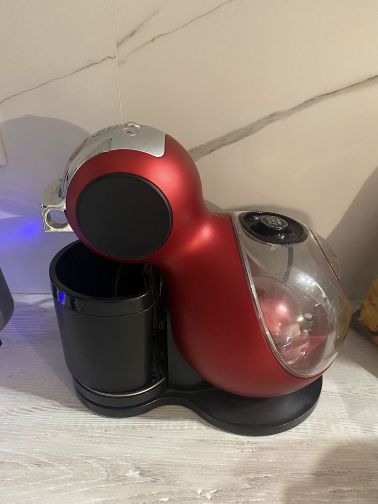 Кофемашина капсульного типа Dolce Gusto Krups 45 000 тенге