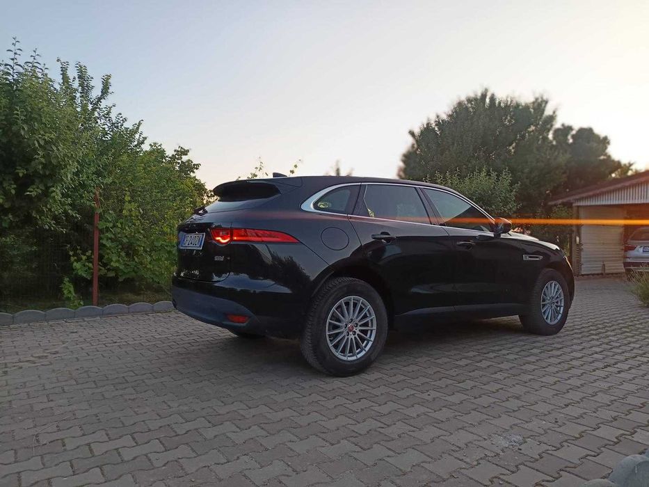 Jaguar-F Pace 20d AWD Prestige
