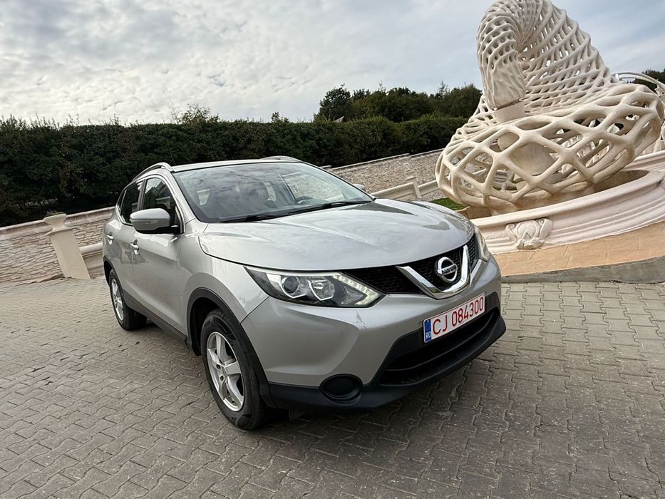 Nissan qashqai 1.2benzina 187000km stare super