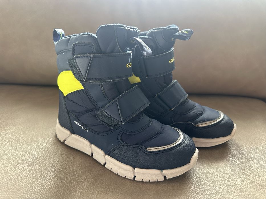 Детски апрески Geox