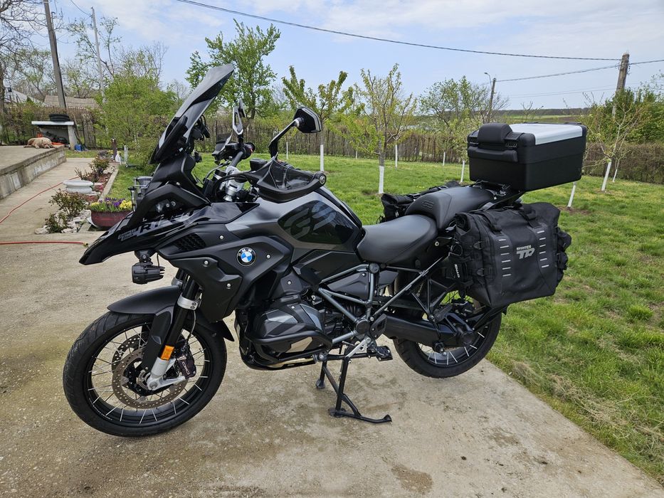BMW GS 1250 2021 Triple Black