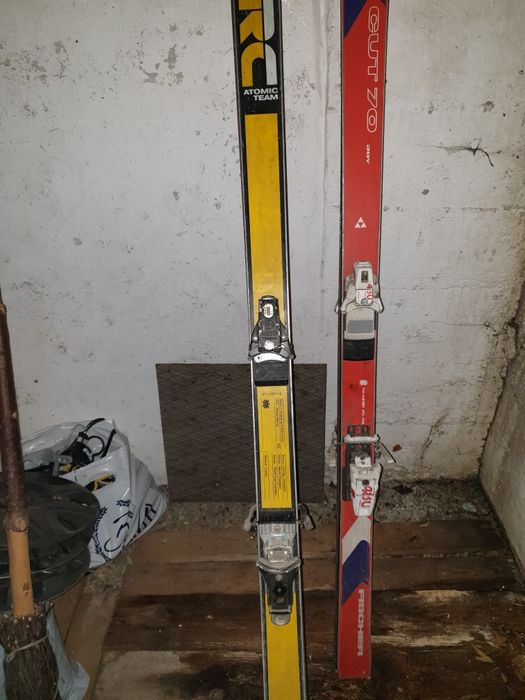 Schiuri, Fischer, Atomic