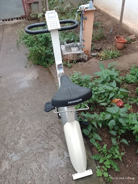 Vând bicicletă fitness