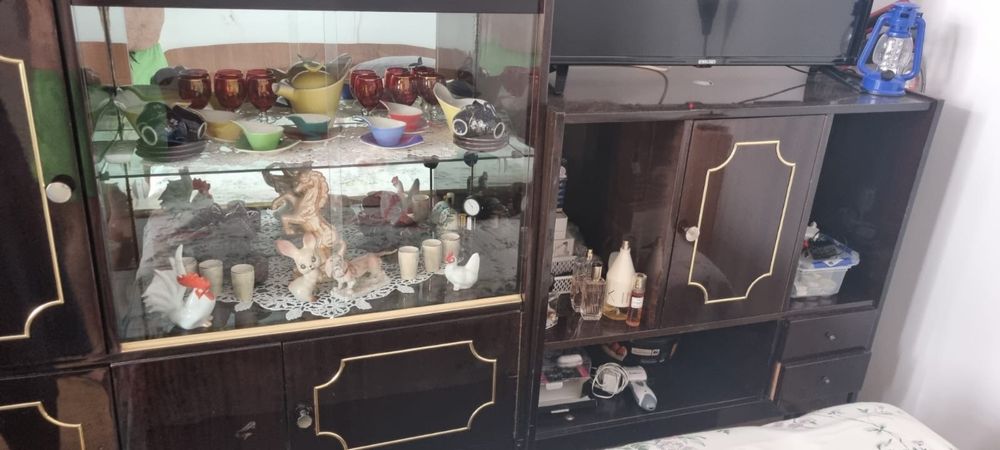 Mobilier sufragerie - Donatie