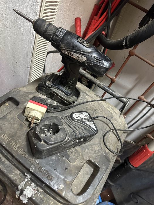 Bormașină / filetenta Hitachi original import Germania