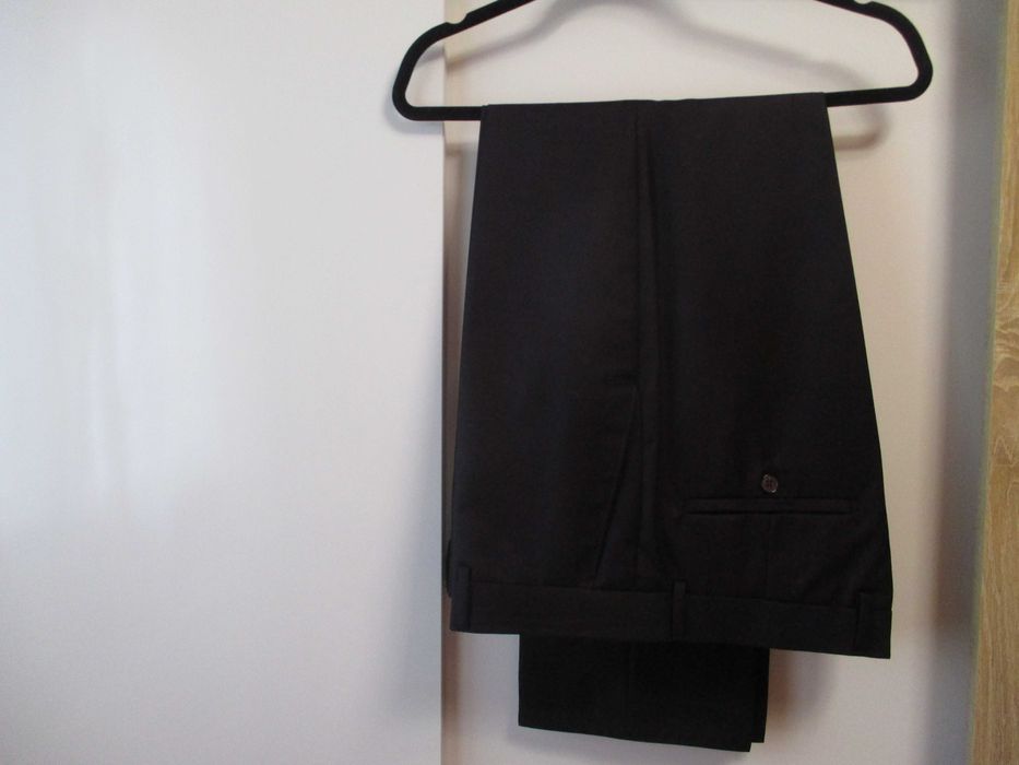 Costum barbatesc mas.54 Daniel Perry