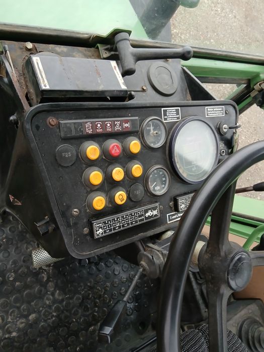 Tractor Fendt favorit 615 LSA