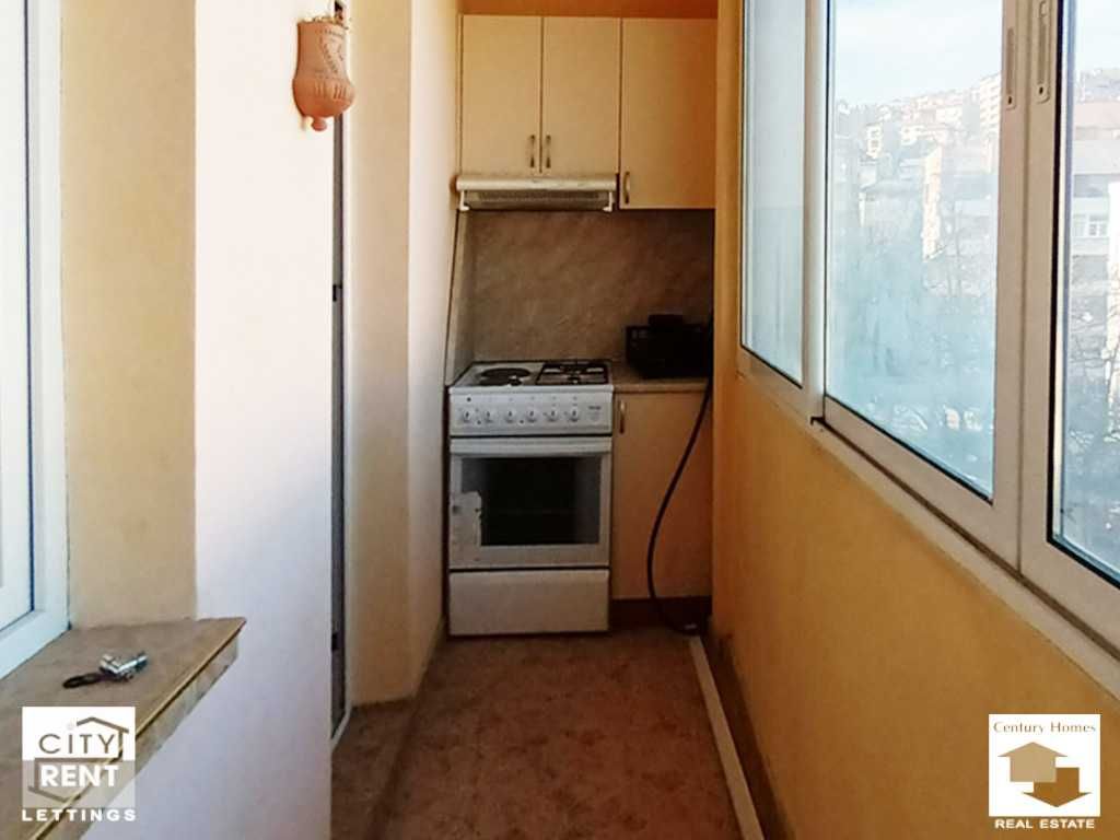 Дава се под наем Четиристаен апартамент в Велико Търново, Център - 110 кв.м за 440 € - Снимка #10