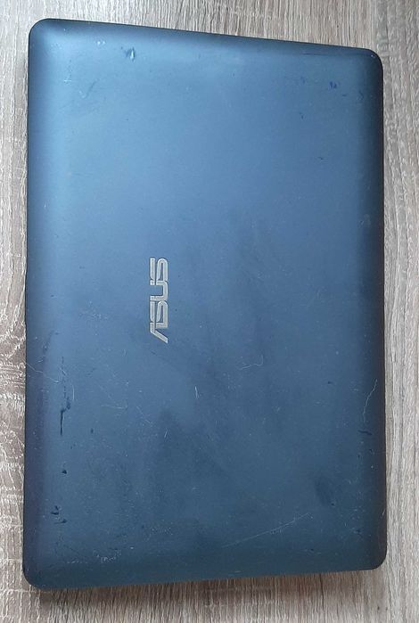нетбук Asus Eee PC 1015 мышка в подарок