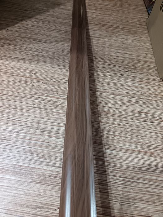 Продам плинтус недорого