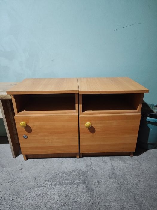 Тумбочки прикроватные 2шт