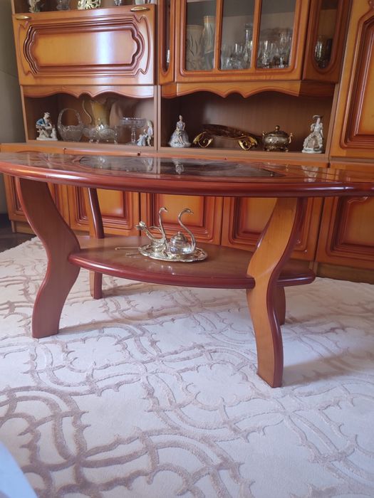 Mobilier din lemn