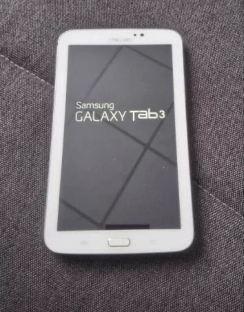 Продаю планшет Samsung