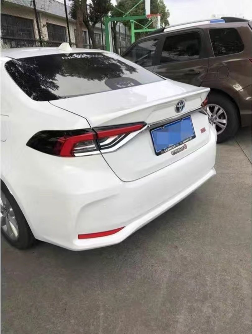 Спойлер на багажник Corolla 2019-н.в.