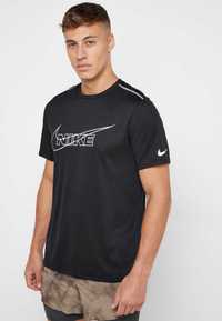 Найк Nike Breathe Running Dri Fit мъжка спортна тениска размер S