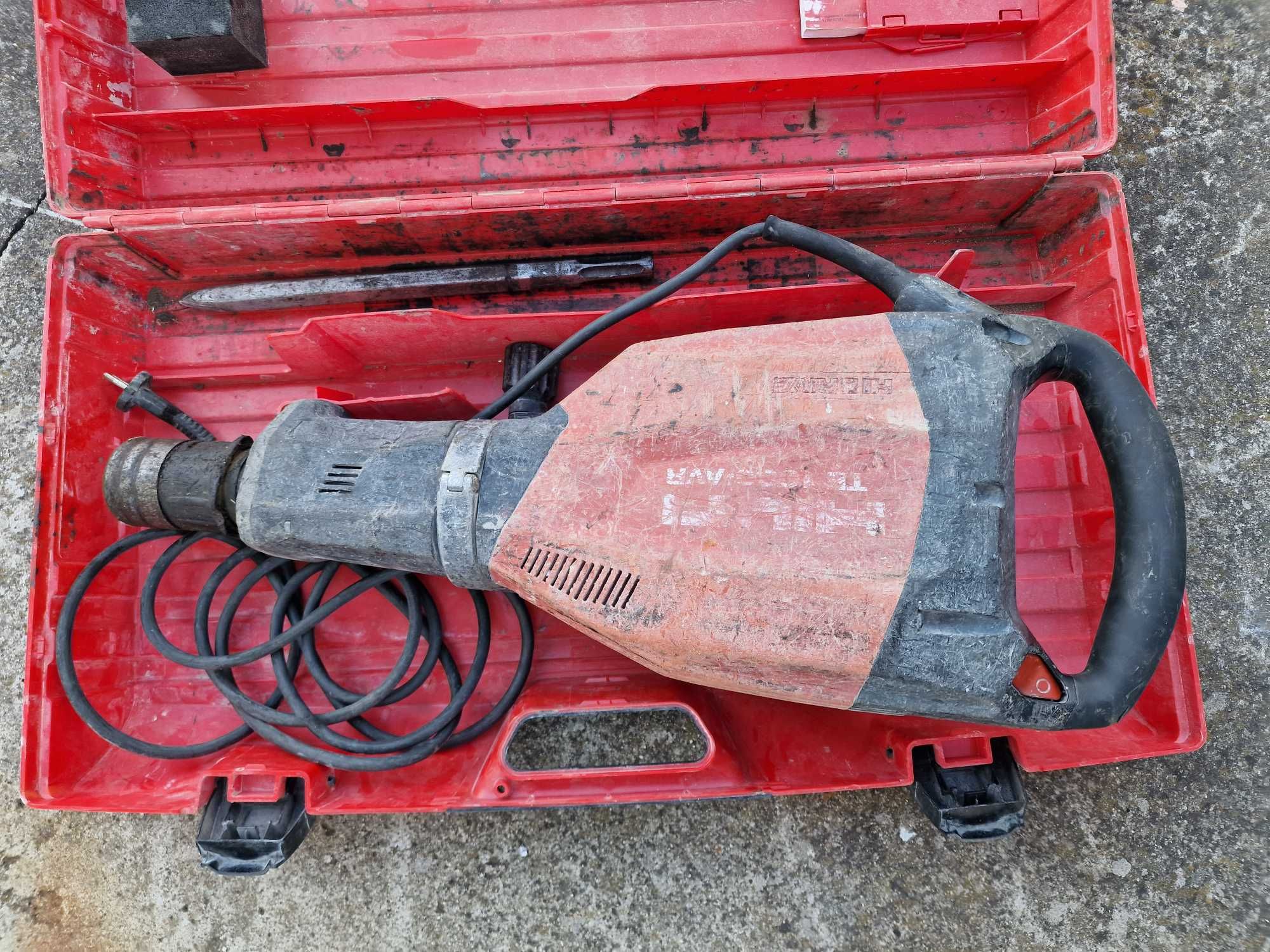 Къртач Hilti TE 1000 AVR