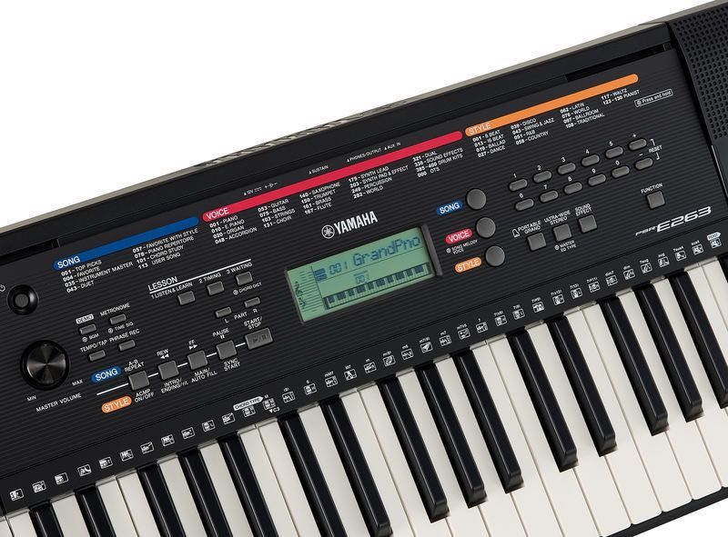 Синтезатор YAMAHA PSR E263