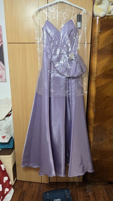 Rochie lila nuntă