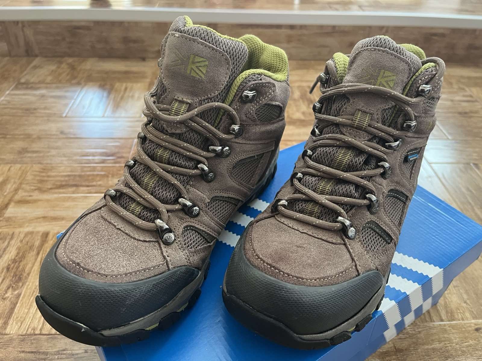 Туристически боти Karrimor